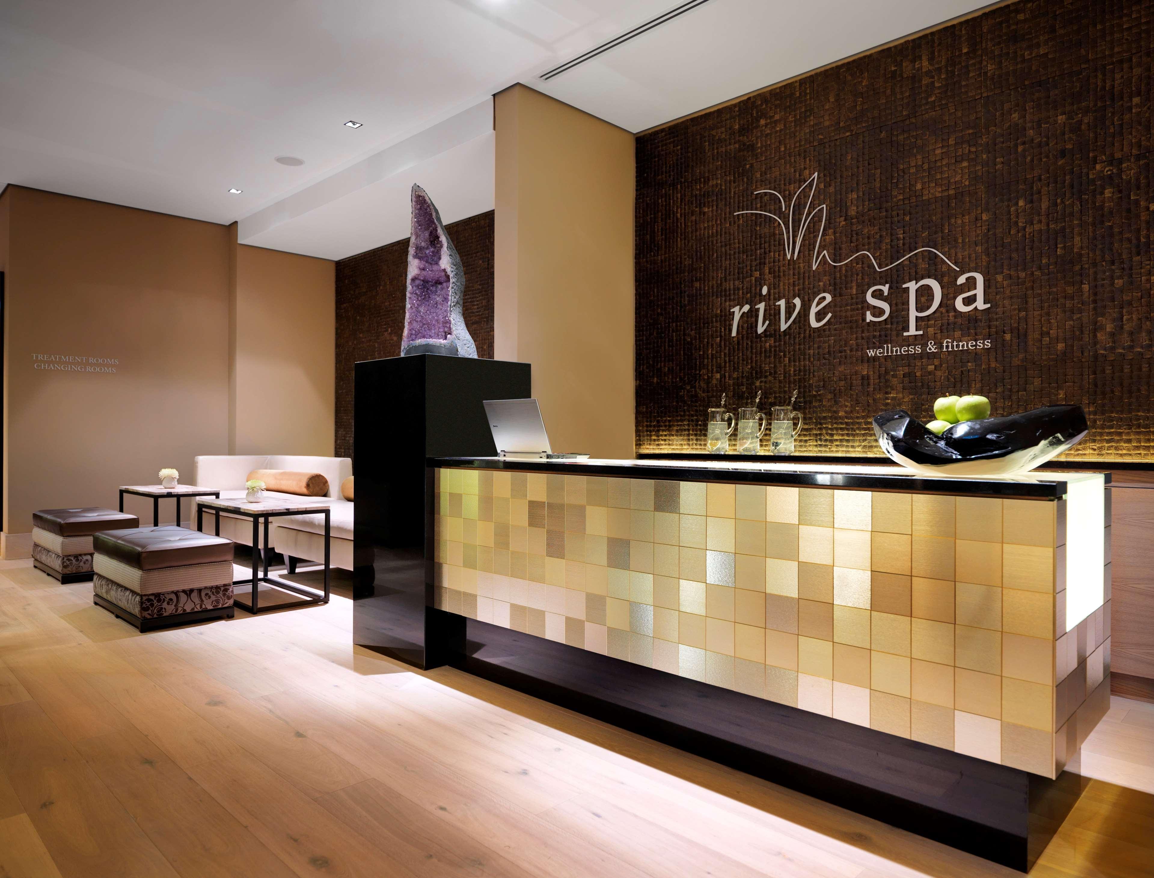 Hyatt Regency Dusseldorf Hotel Ngoại thất bức ảnh Rive Spa