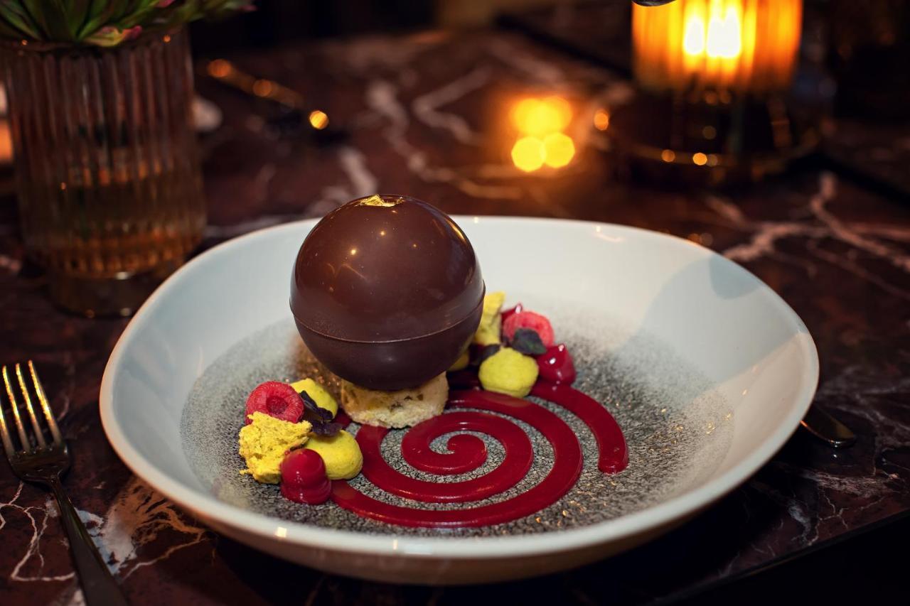 Hyatt Regency Dusseldorf Hotel Ngoại thất bức ảnh A chocolate bombe