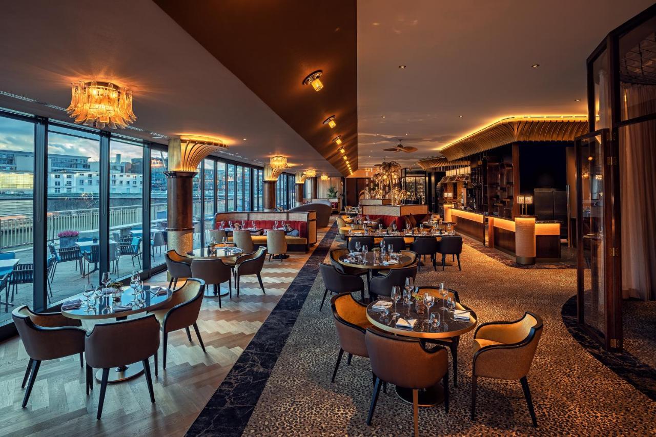Hyatt Regency Dusseldorf Hotel Ngoại thất bức ảnh The interior of the restaurant