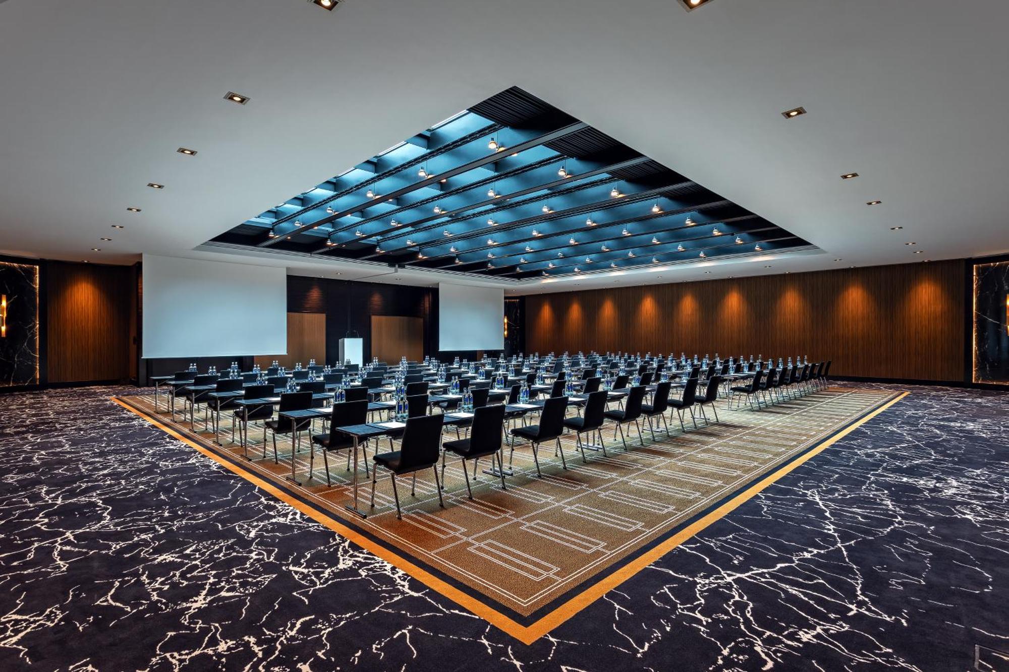 Hyatt Regency Dusseldorf Hotel Ngoại thất bức ảnh The Grand Ballroom