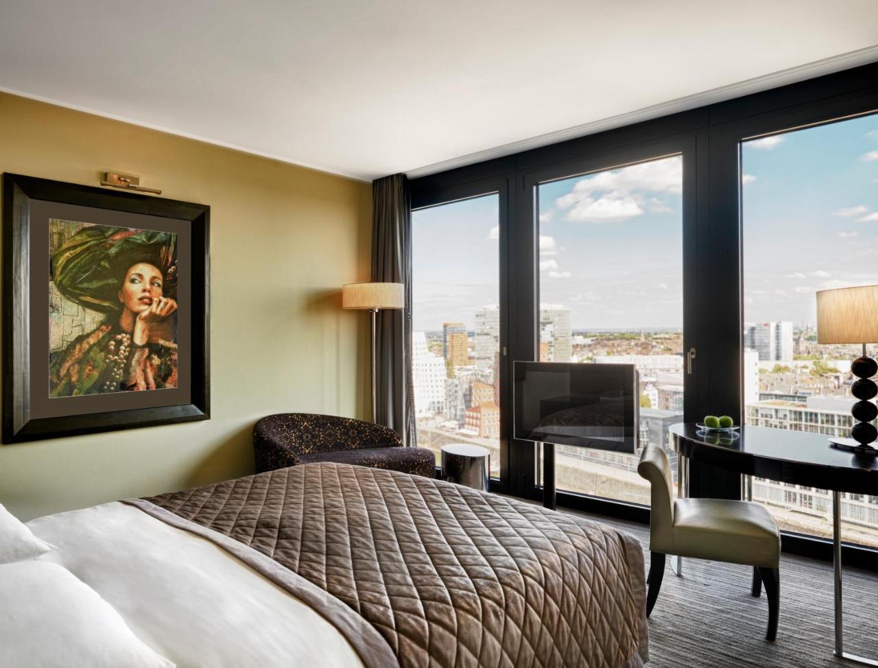 Hyatt Regency Dusseldorf Hotel Ngoại thất bức ảnh A room at the InterContinental London The O2